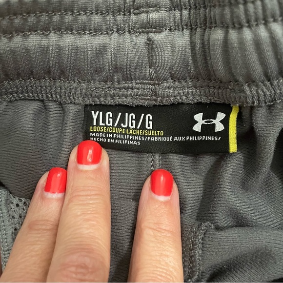 Under Armour Boys Athletic Pant Gray Black Size Large - Picture 4 of 10